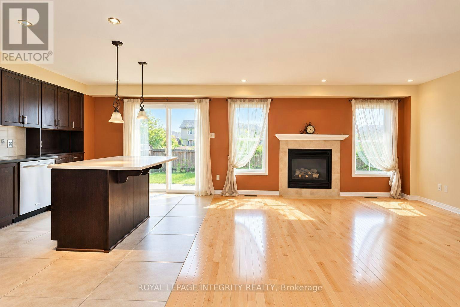 133 Shady Grove Street, Ottawa, ON, K2G 6Z5 - 4