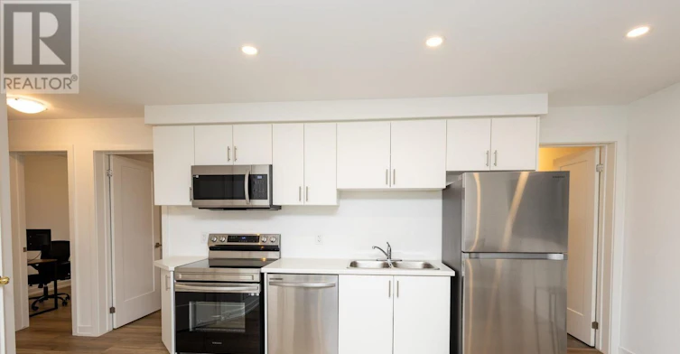4263 Fourth Avenue, Niagara Falls, ON, L2E 0C2 - 4