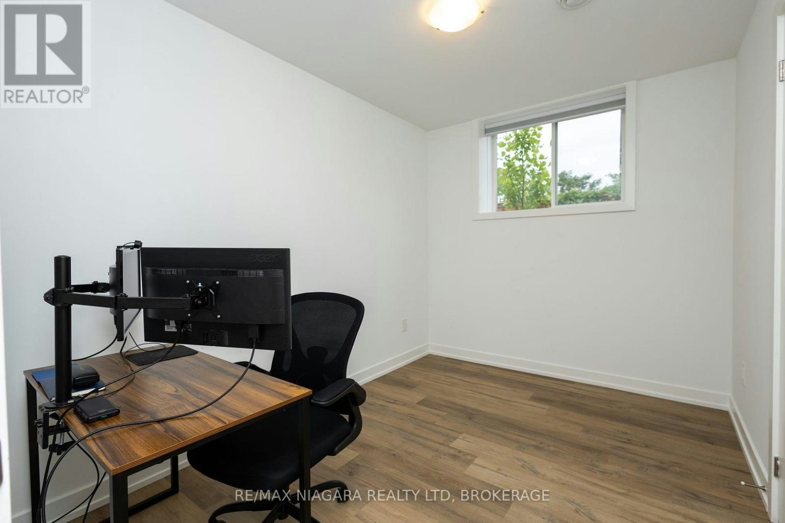 4263 Fourth Avenue, Niagara Falls, ON, L2E 0C2 - 11