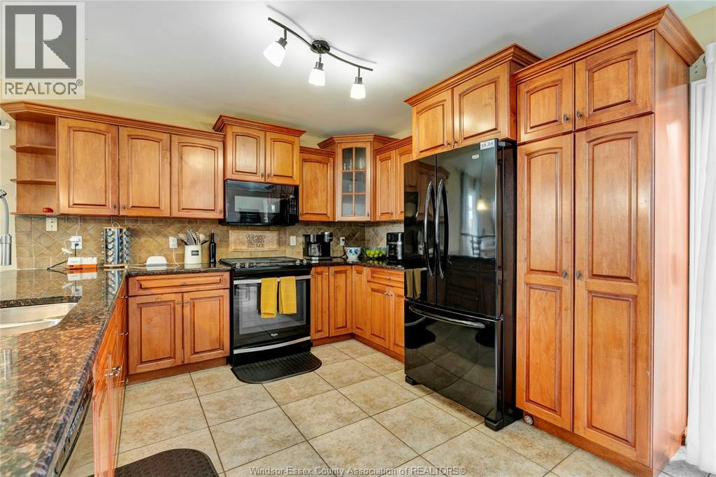 MAIN-80 Whelan Drive, Amherstburg, ON, N9V 4B6 - 9