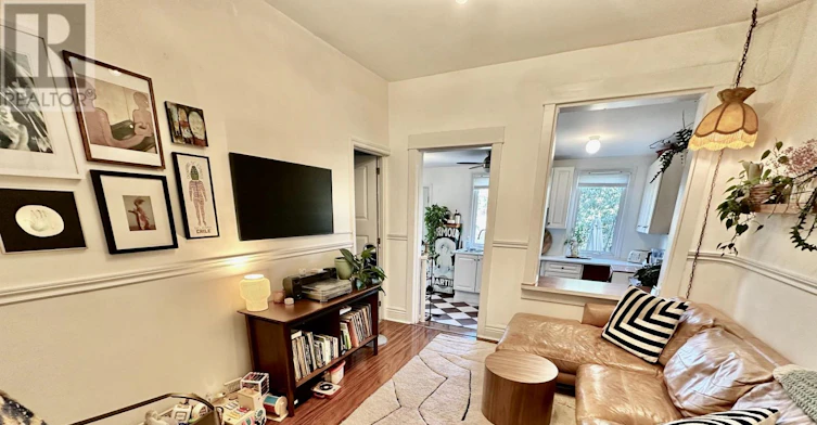 250 Rushton Road, Toronto, ON, M6G 3J5 - 8