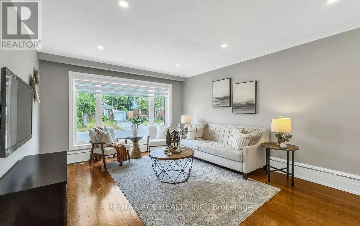 MAIN-52 Ivorwood Crescent, Toronto, ON, M1R 2X4 2