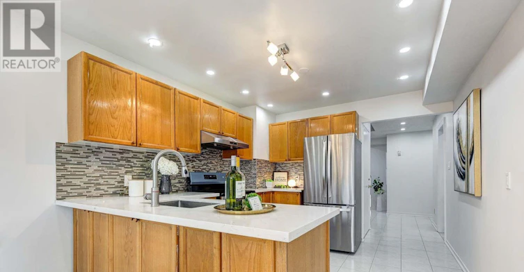 130 Morningview Trail, Toronto, ON, M1B 5L2 - 11