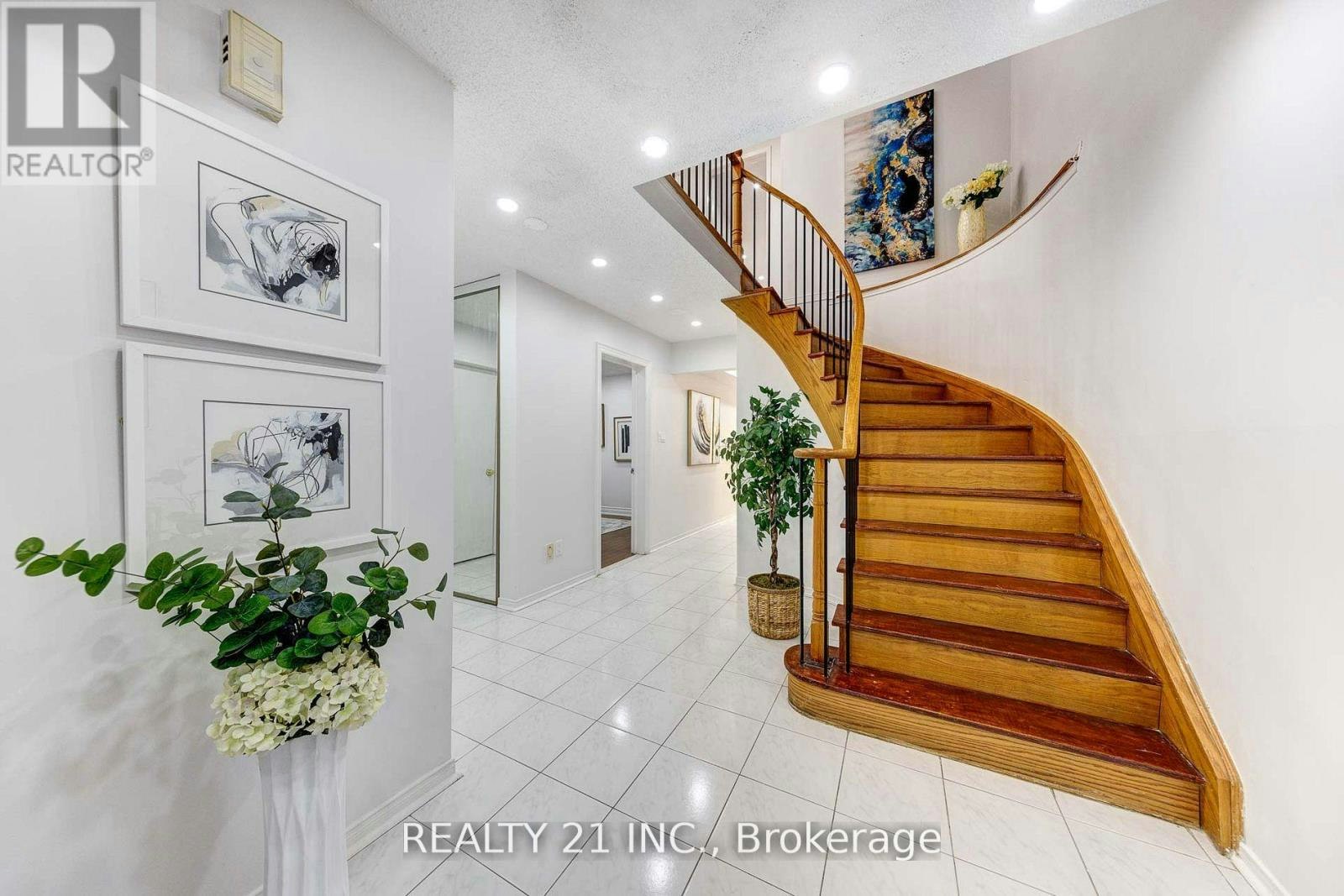 130 Morningview Trail, Toronto, ON, M1B 5L2 - 14