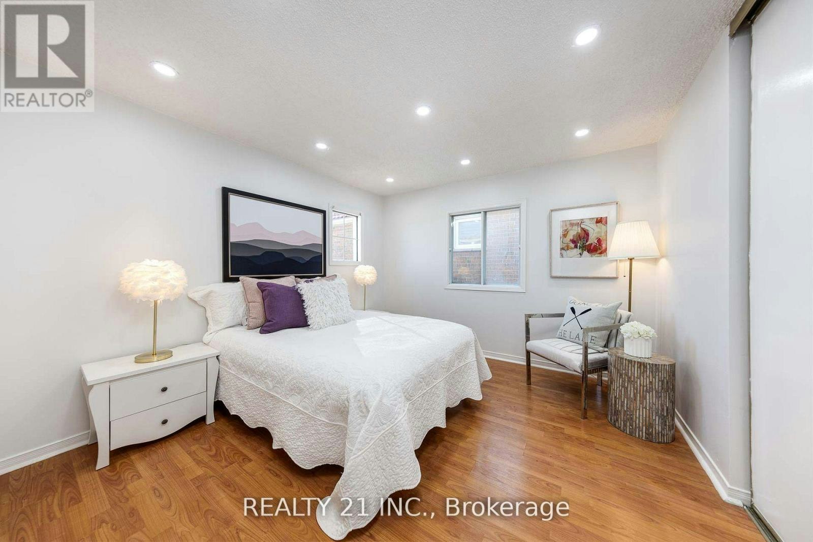 130 Morningview Trail, Toronto, ON, M1B 5L2 - 20