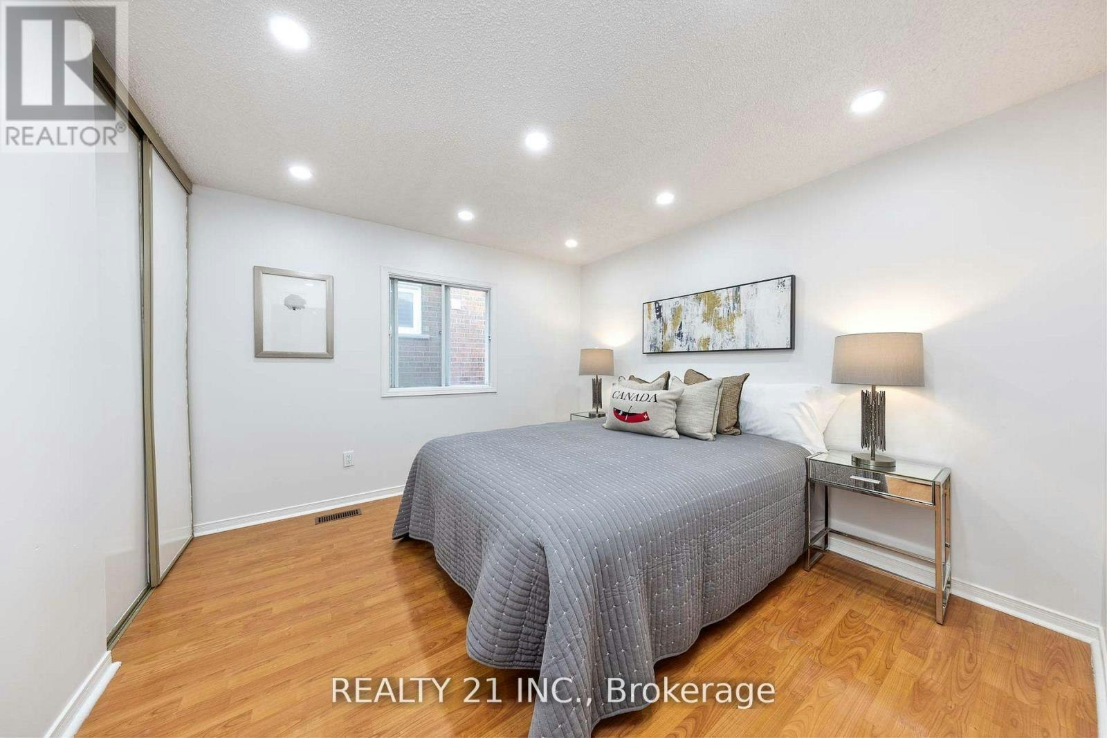 130 Morningview Trail, Toronto, ON, M1B 5L2 - 21