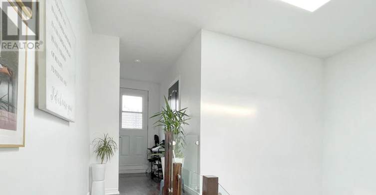 287 Kingswood Road, Toronto, ON, M4E 3N8 - 19