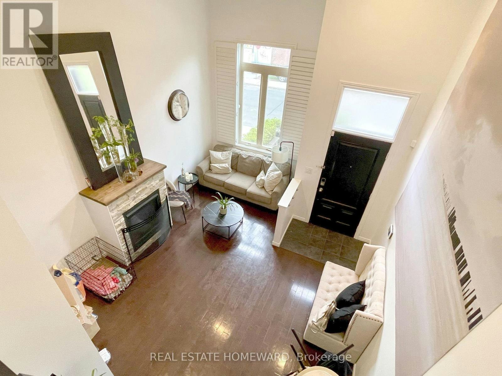 287 Kingswood Road, Toronto, ON, M4E 3N8 - 5