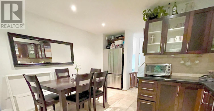 287 Kingswood Road, Toronto, ON, M4E 3N8 - 9
