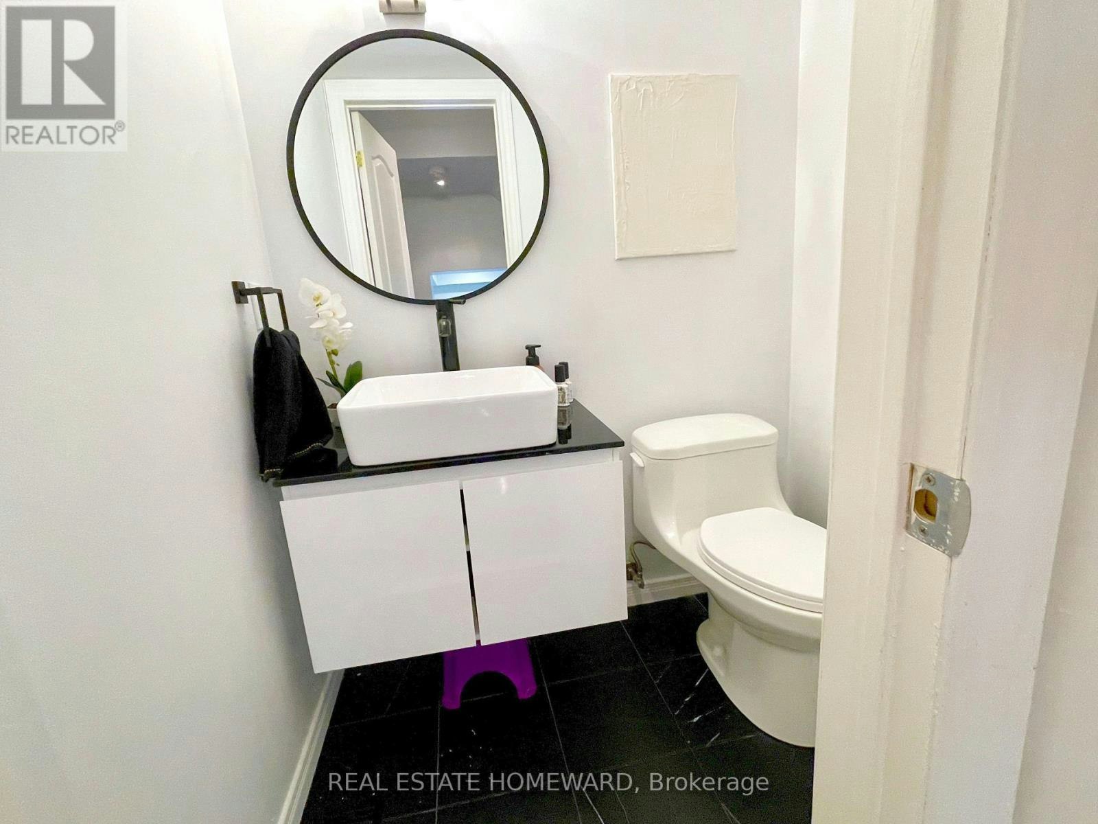 287 Kingswood Road, Toronto, ON, M4E 3N8 - 7