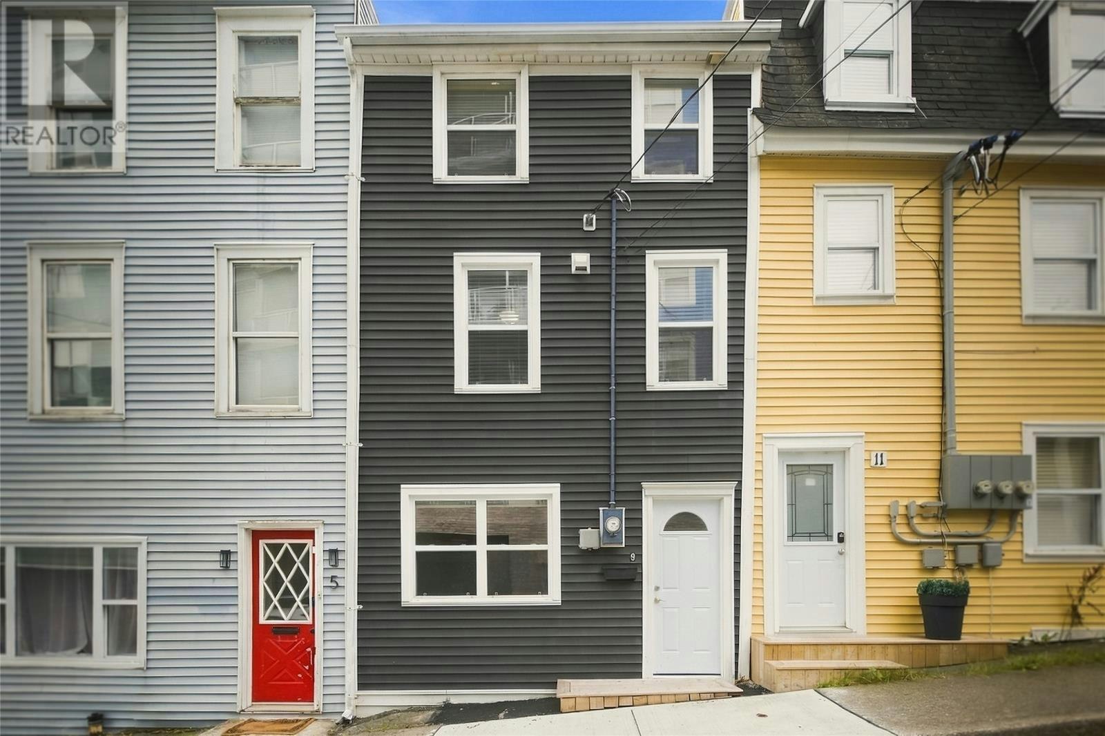 9 Boggan Street, St Johns, NL, A1C 4B2