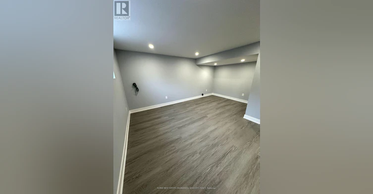 52 Herefordshire Crescent, East Gwillimbury, ON, L9N 0B7 - 35