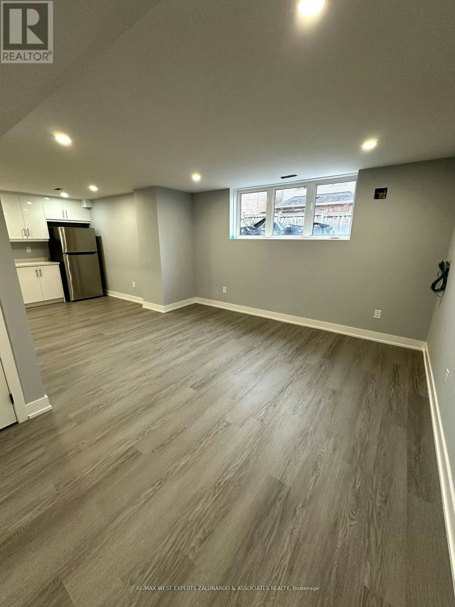 52 Herefordshire Crescent, East Gwillimbury, ON, L9N 0B7 - 13