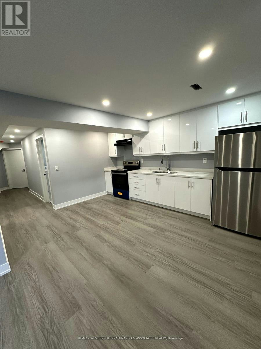 52 Herefordshire Crescent, East Gwillimbury, ON, L9N 0B7 - 11