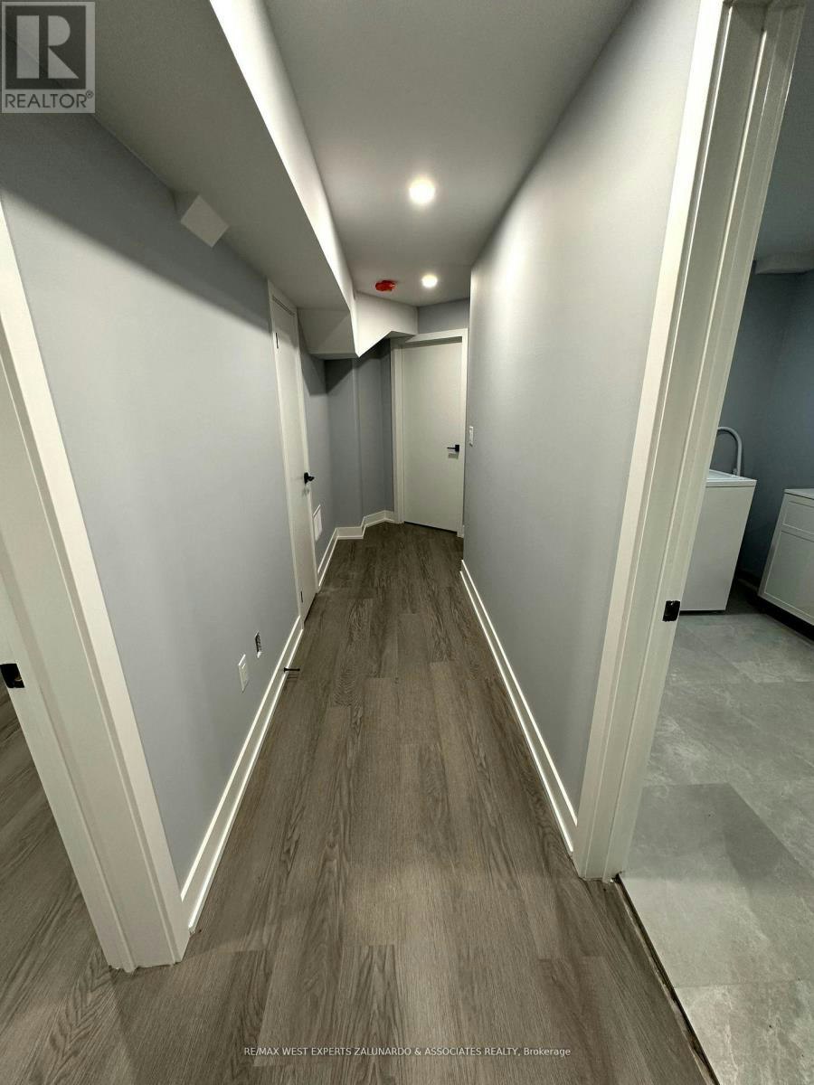 52 Herefordshire Crescent, East Gwillimbury, ON, L9N 0B7 - 32