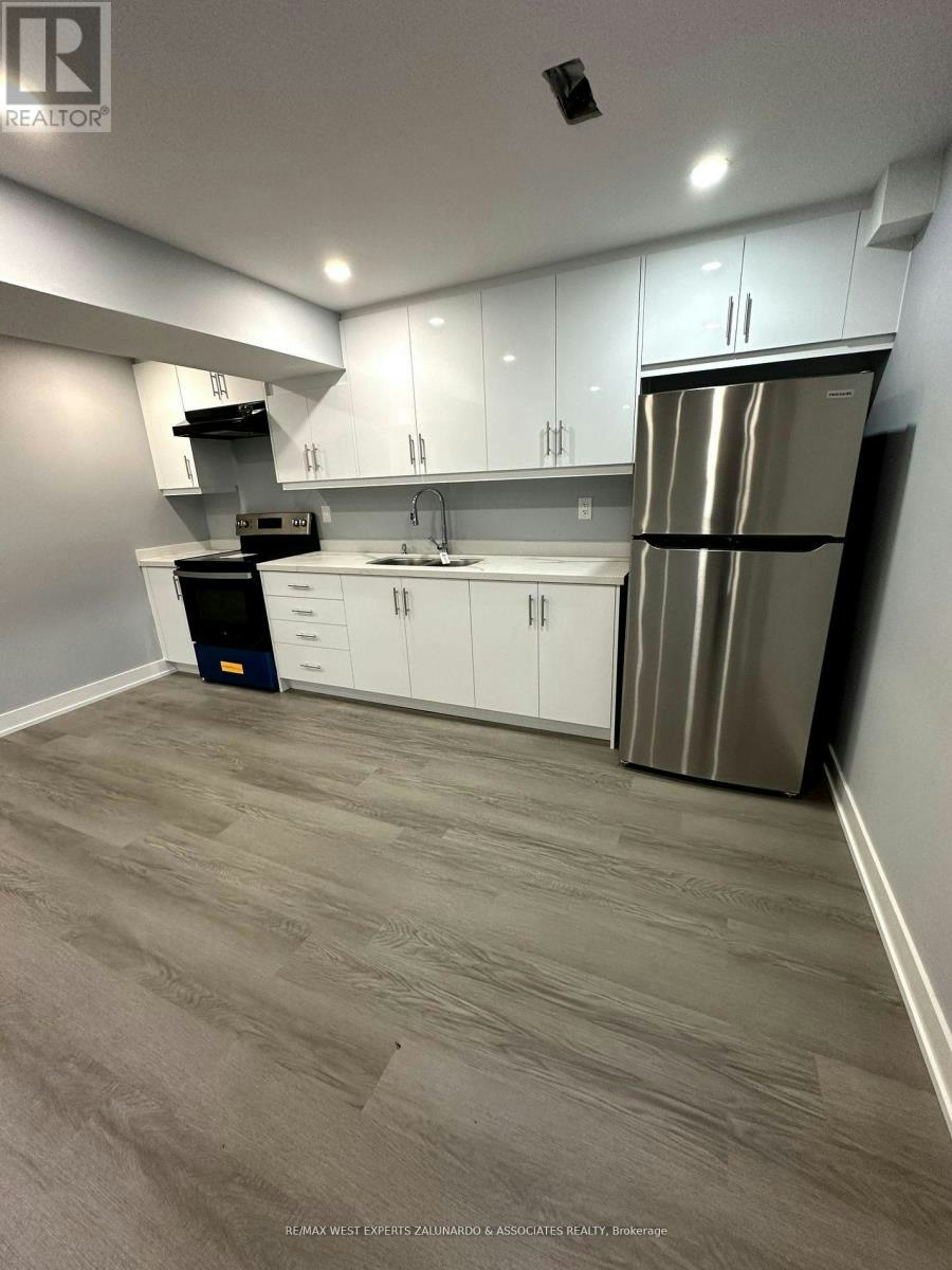 52 Herefordshire Crescent, East Gwillimbury, ON, L9N 0B7 - 8