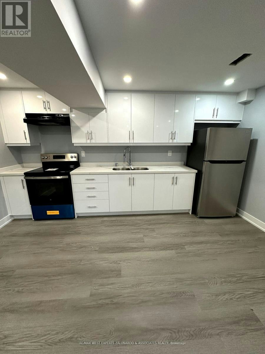 52 Herefordshire Crescent, East Gwillimbury, ON, L9N 0B7 - 7