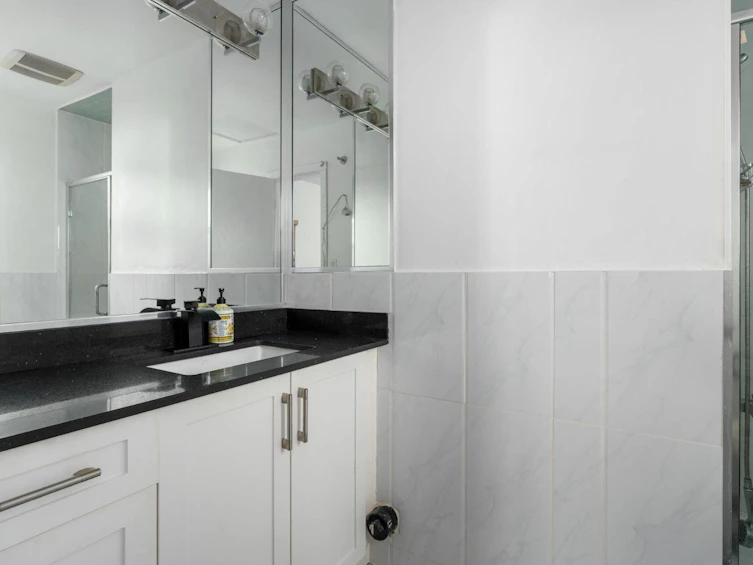 7923 122a Street, Surrey, BC, V3W 3T4 - 13