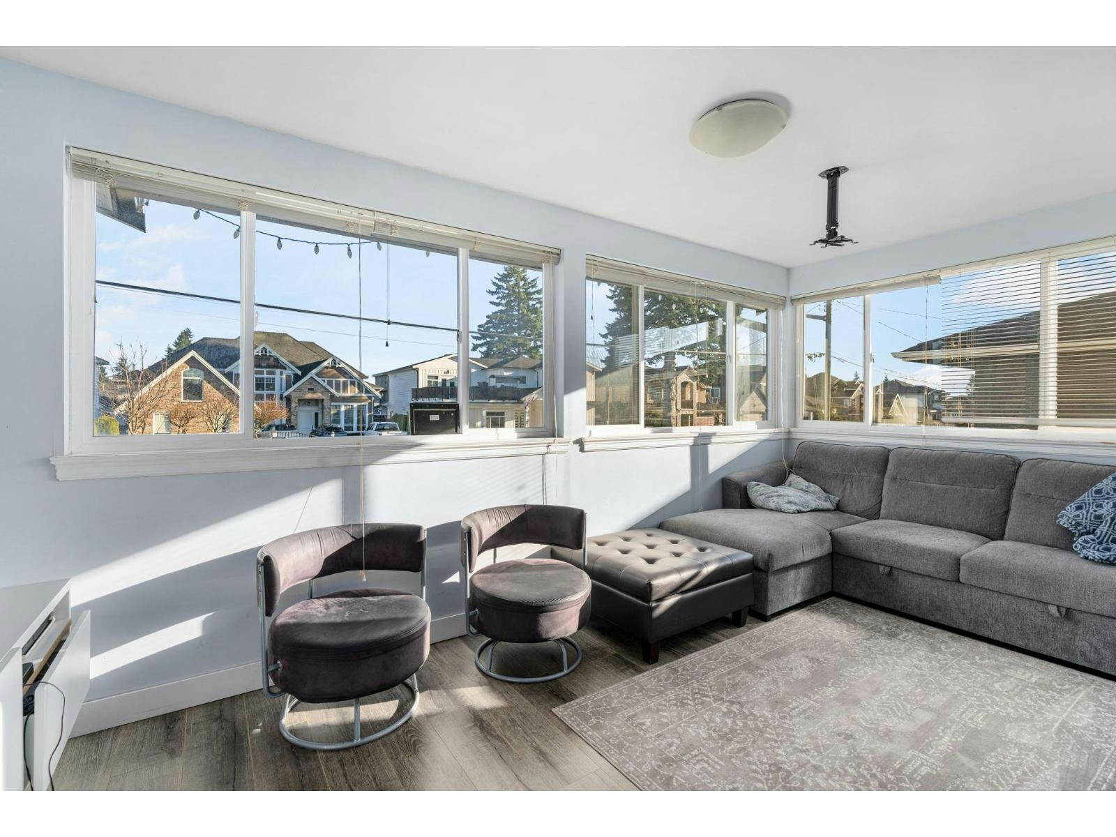7923 122a Street, Surrey, BC, V3W 3T4 - 9