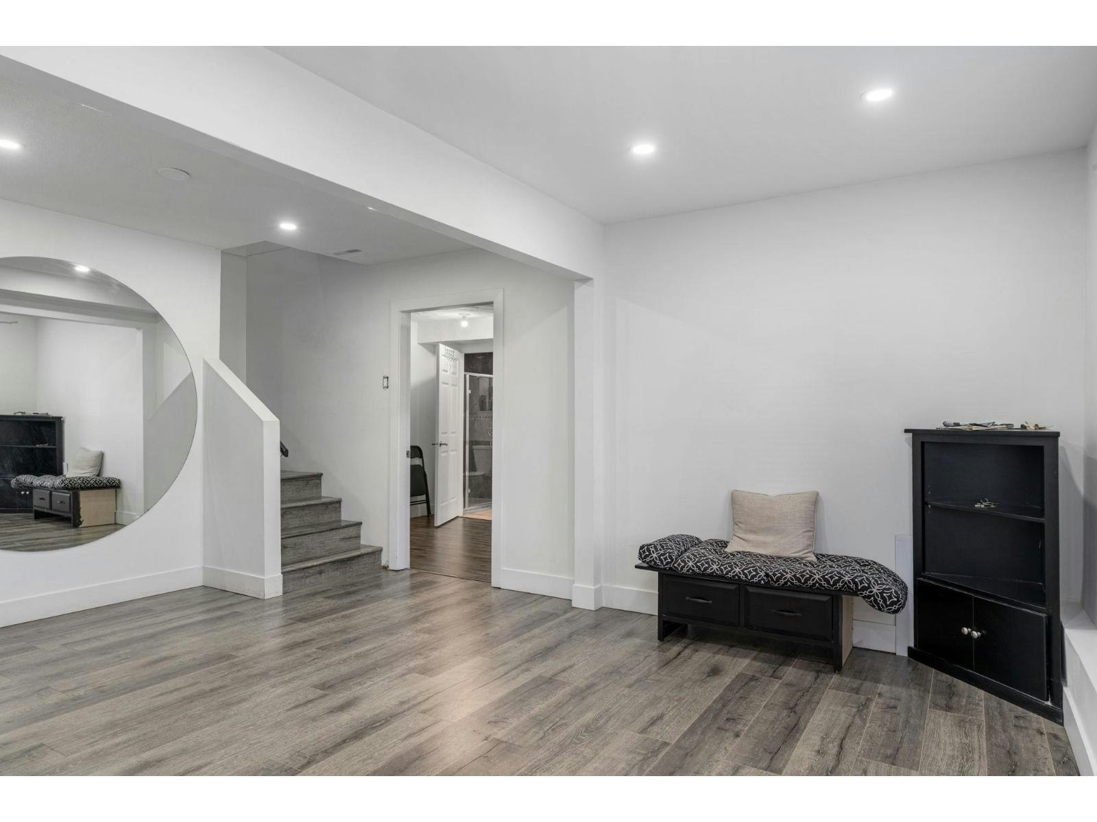 7923 122a Street, Surrey, BC, V3W 3T4 - 15