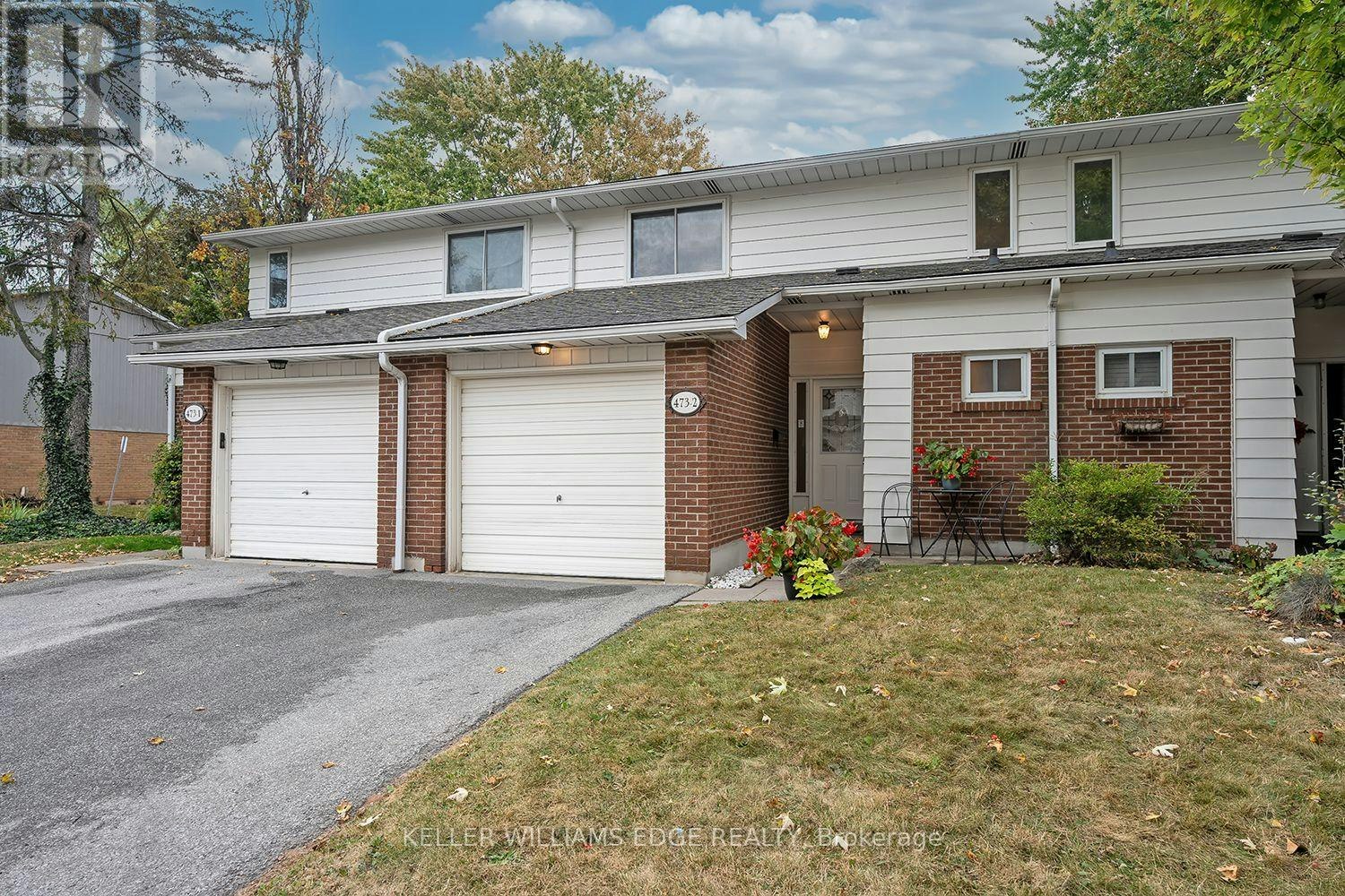 2-473 Woodview Road, Burlington, ON, L7N 2Z9