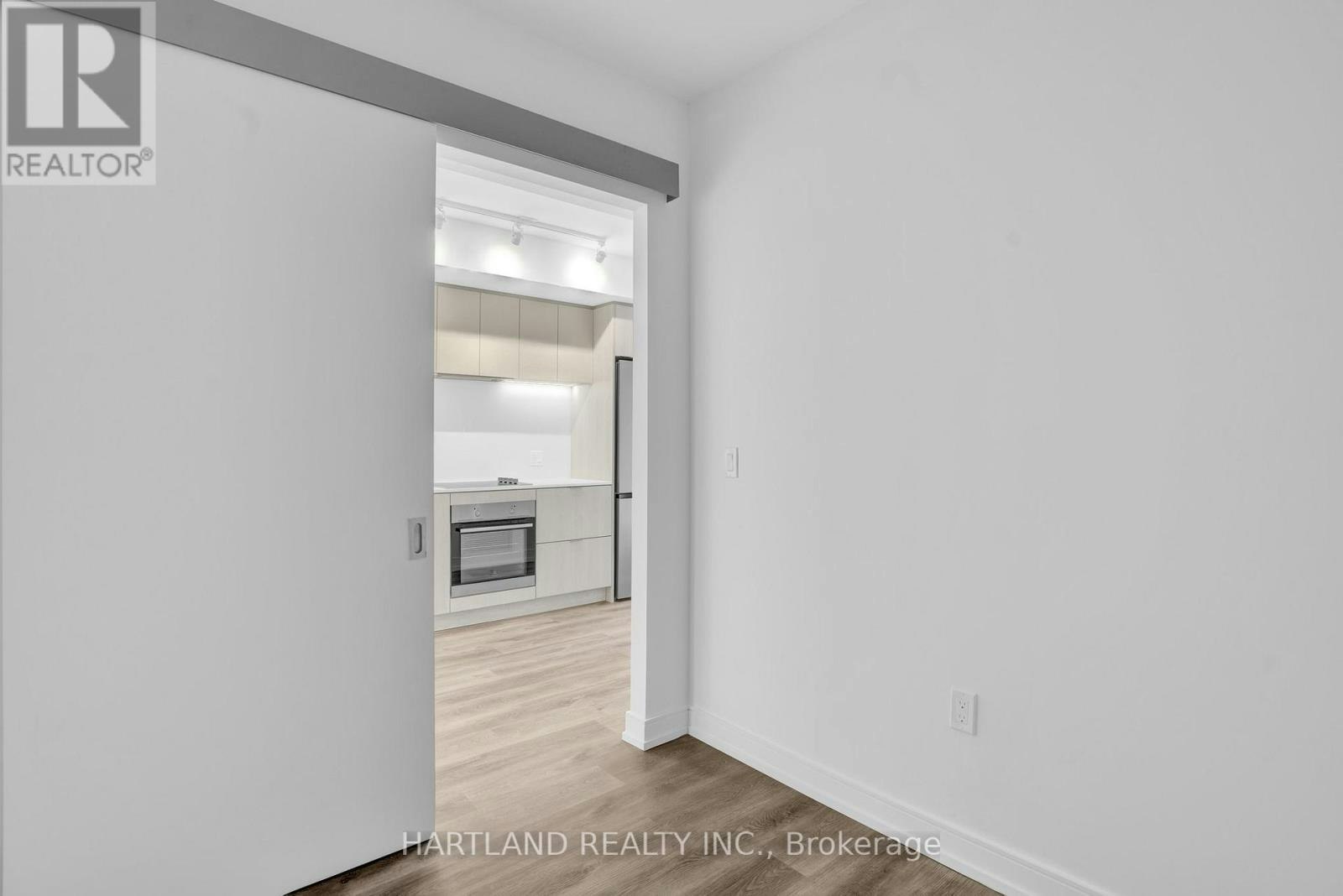 928-1 Jarvis Street, Hamilton, ON, L8R 3J2 - 12