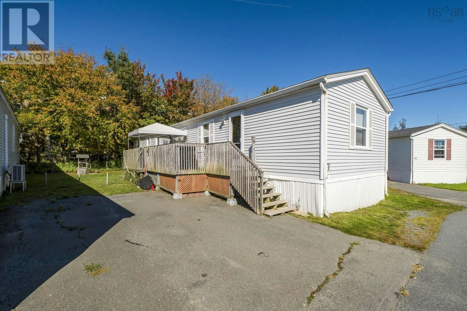 47 Earleton Avenue, Dartmouth, NS, B2Y 2A6