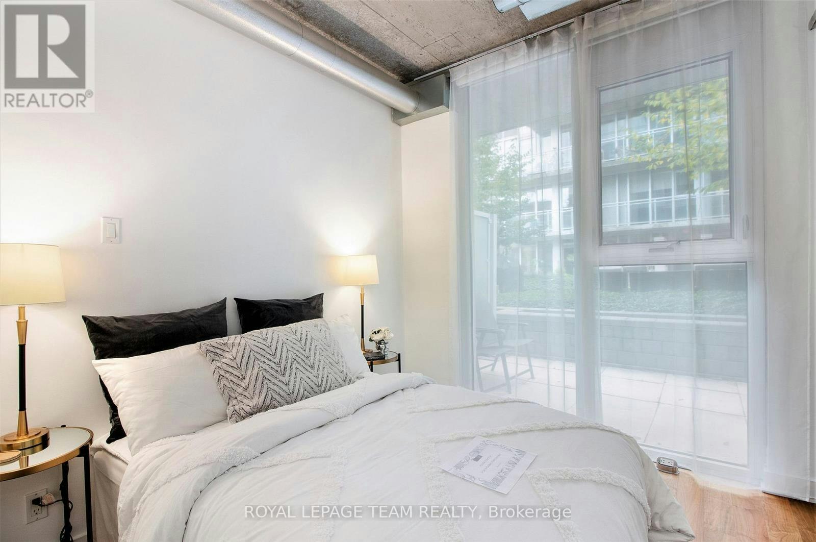 201-354 Gladstone Avenue, Ottawa, ON, K2P 0R4 - 20