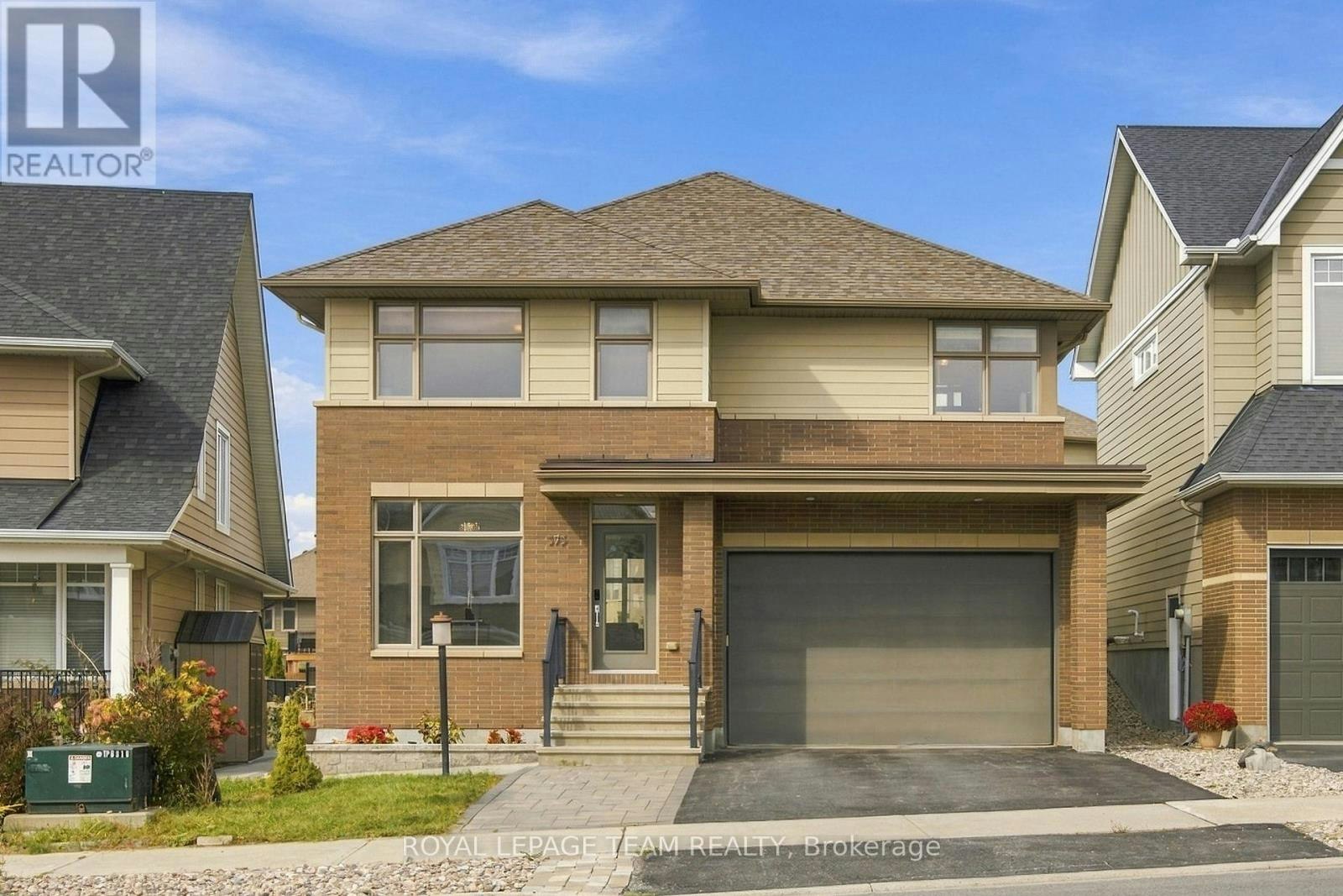 373 Huntsville Drive, Ottawa, ON, K2T 0H5