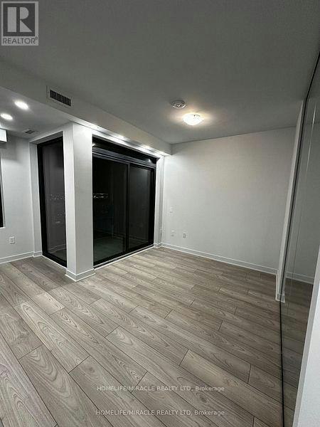 1409-2920 7 Highway, Vaughan, ON, L4K 0P4 - 9