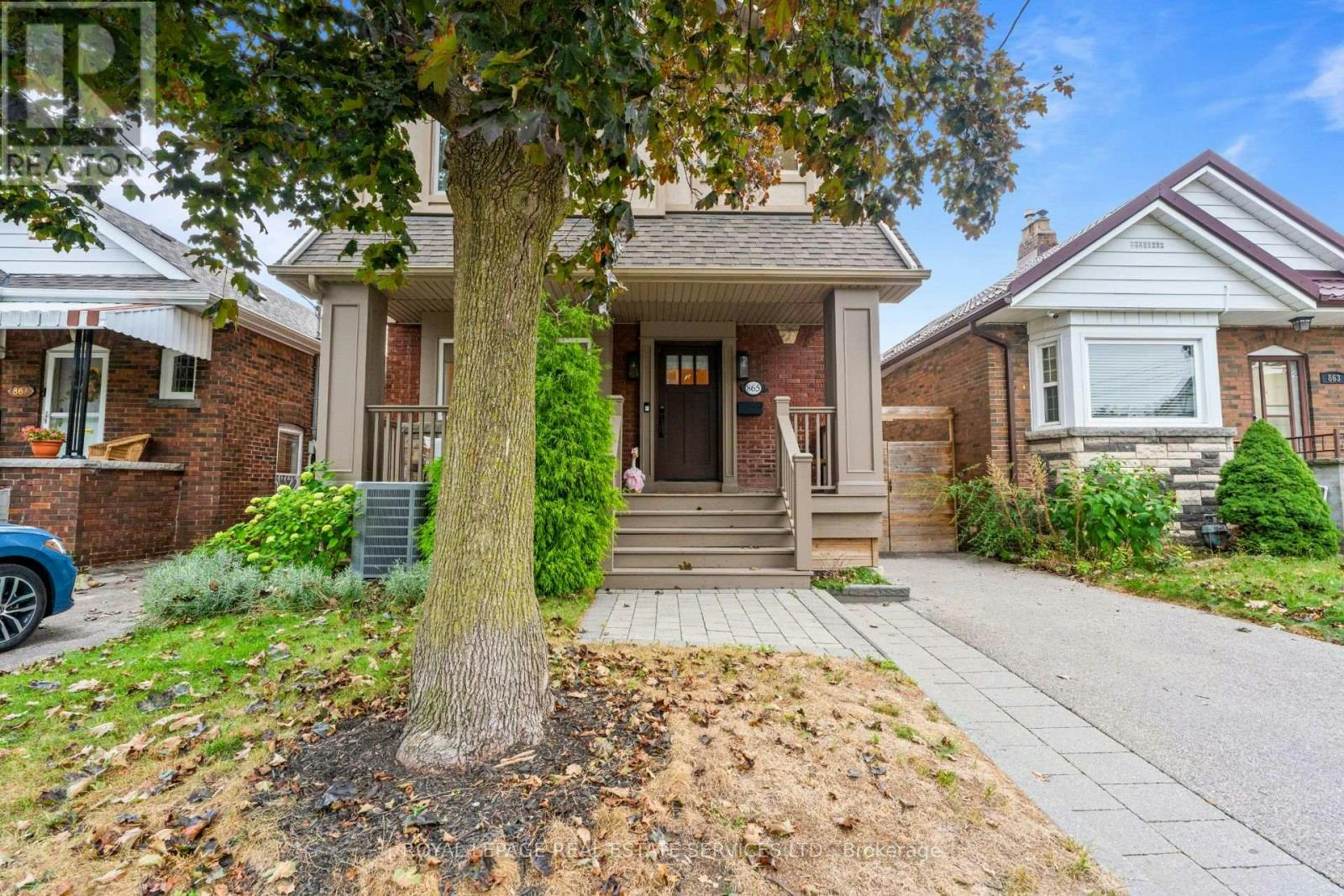 865 Windermere Avenue, Toronto, ON, M6S 3M8 - 2