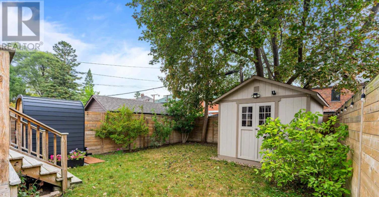 865 Windermere Avenue, Toronto, ON, M6S 3M8 - 44