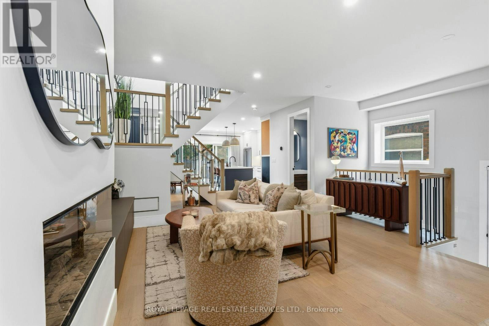 865 Windermere Avenue, Toronto, ON, M6S 3M8 - 8