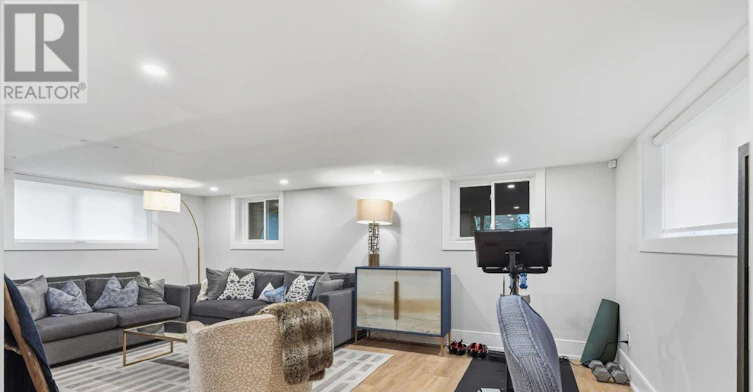 865 Windermere Avenue, Toronto, ON, M6S 3M8 - 30
