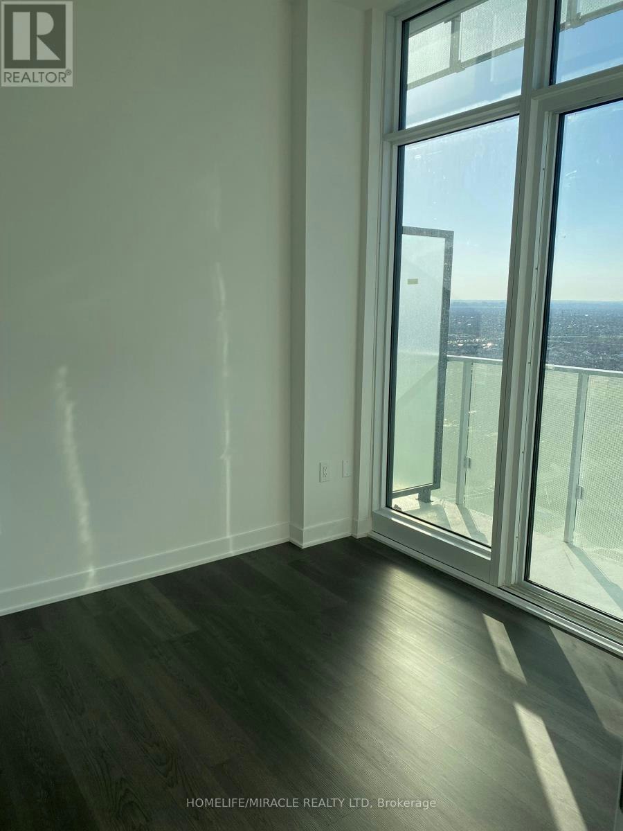 2410-3900 Confederation Parkway, Mississauga, ON, L5B 0M3 - 6