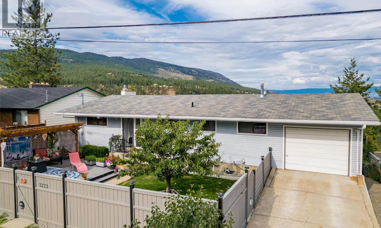 3273 Mcleod Road