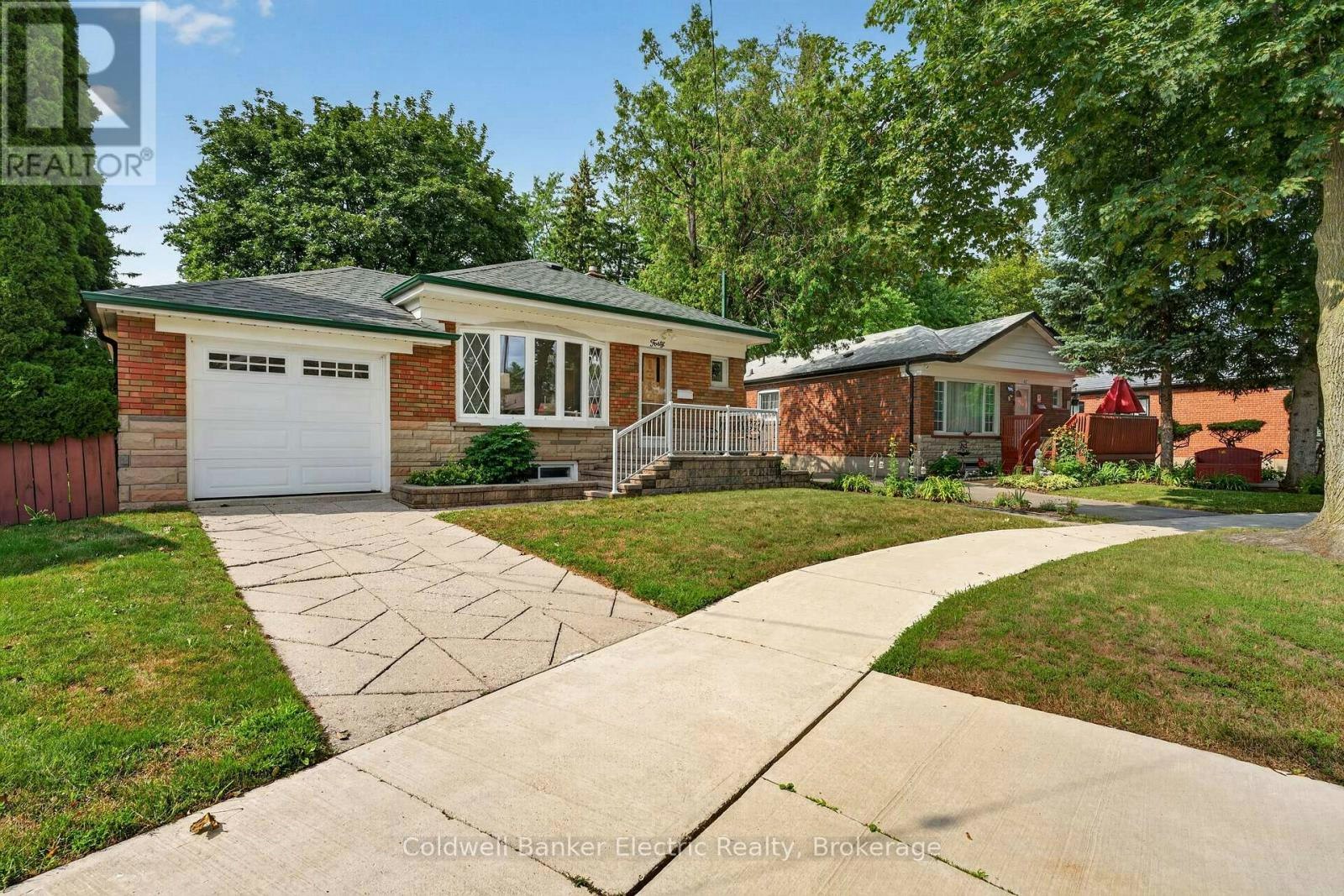 40 Wortham Drive, Toronto, ON, M1G 1W4