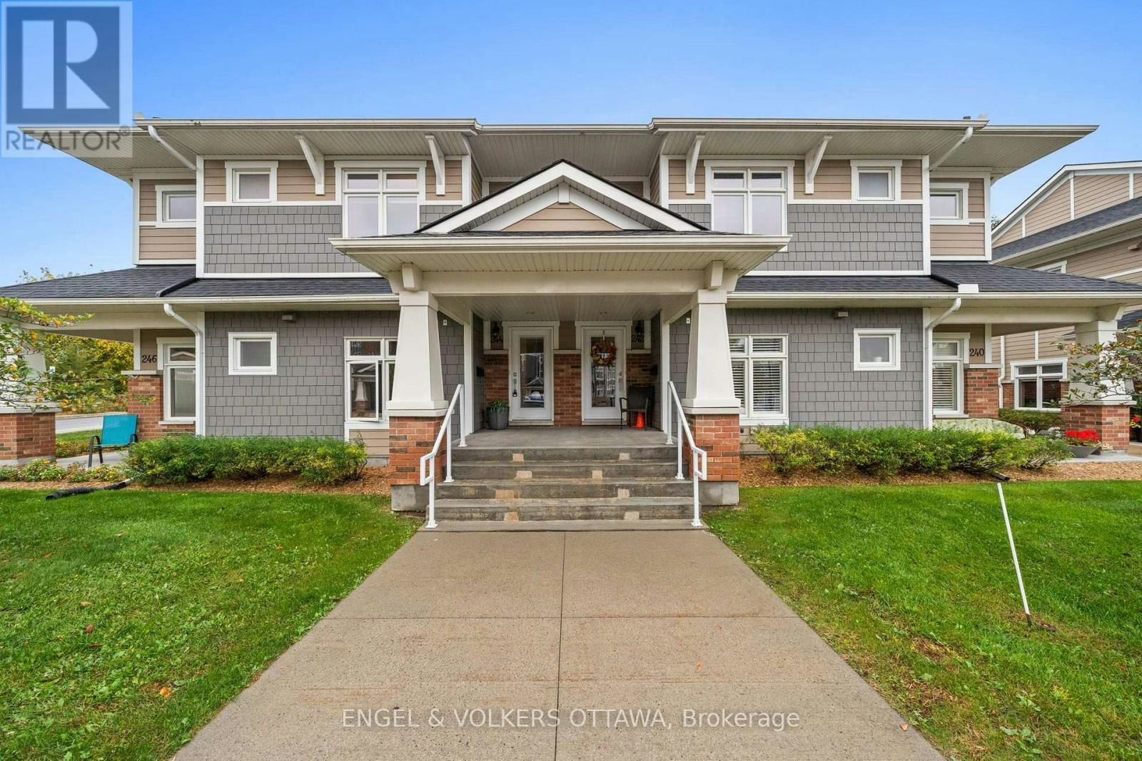 244 Mullin Private, Ottawa, ON, K1W 0K6