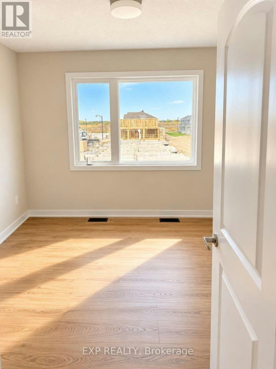 755 Haflinger Row, Ottawa, ON, K0A 2Z0 - 8
