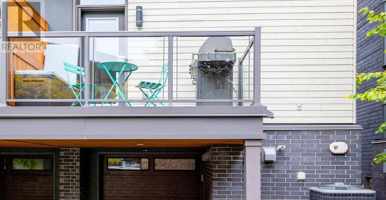 110 Greenfield Avenue, Ottawa, ON, K1S 5H7 - 32