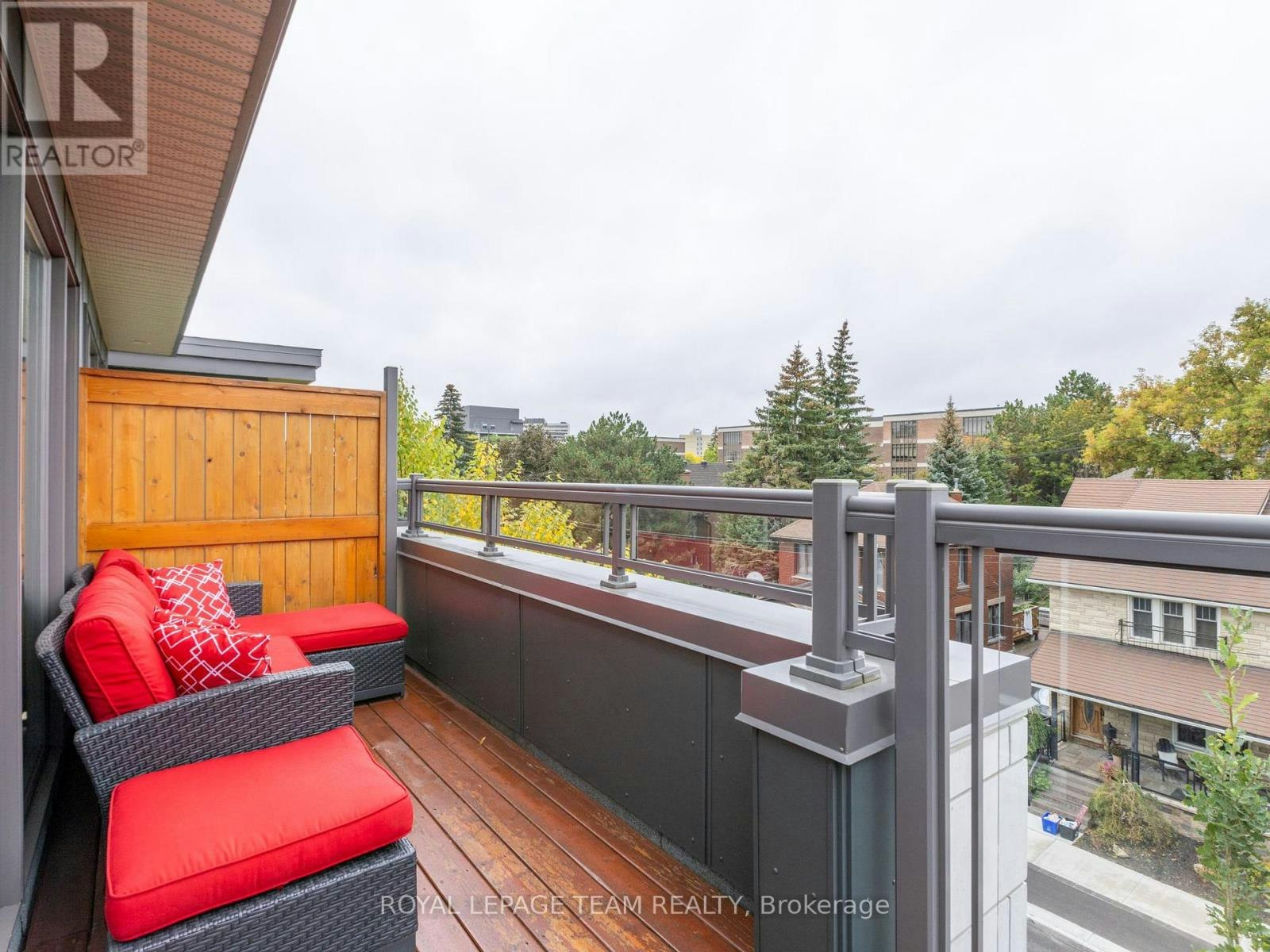 110 Greenfield Avenue, Ottawa, ON, K1S 5H7 - 30