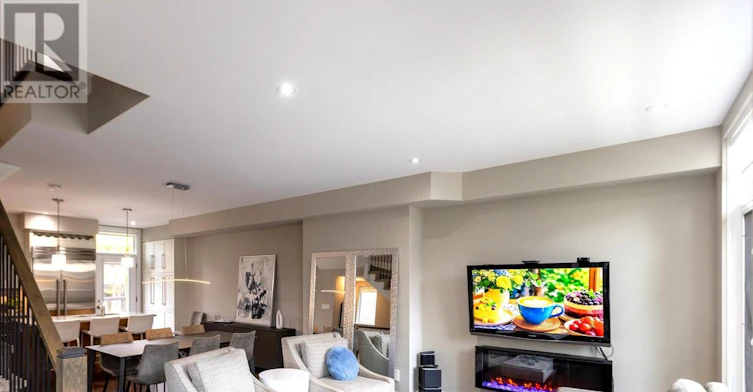 110 Greenfield Avenue, Ottawa, ON, K1S 5H7 - 6
