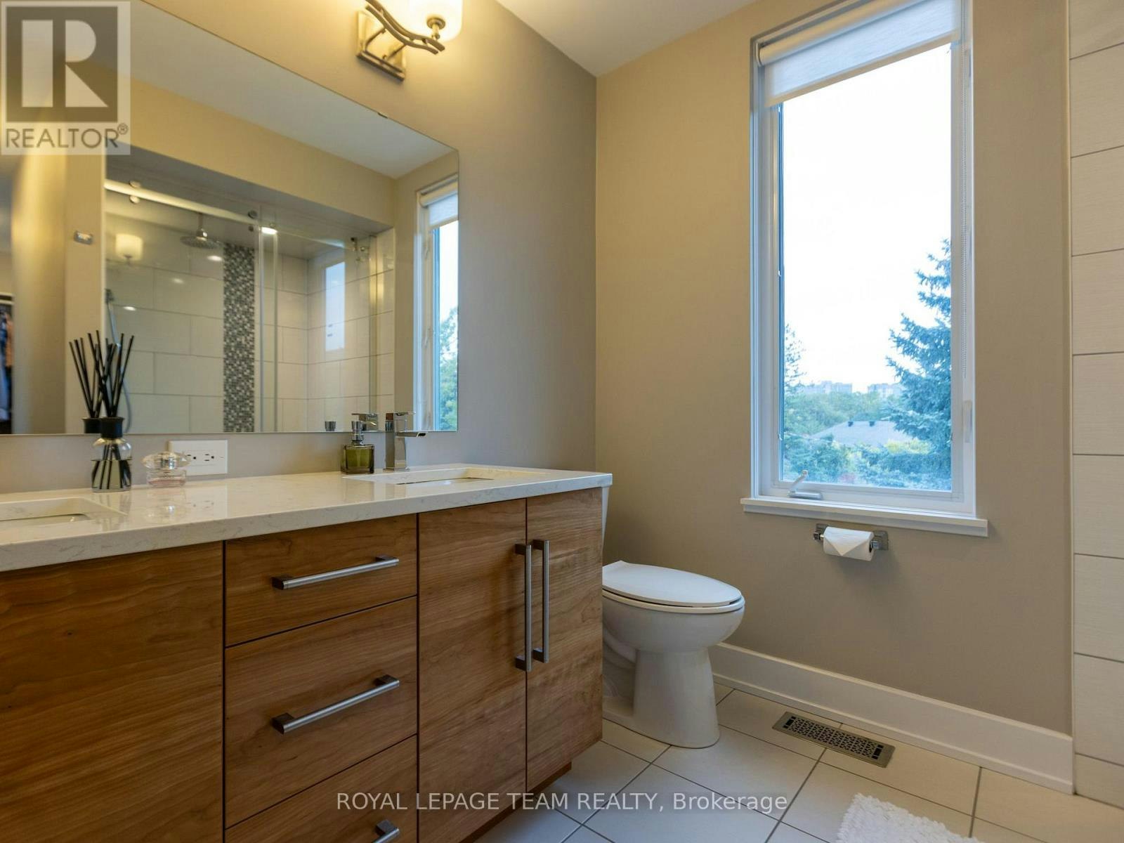 110 Greenfield Avenue, Ottawa, ON, K1S 5H7 - 25