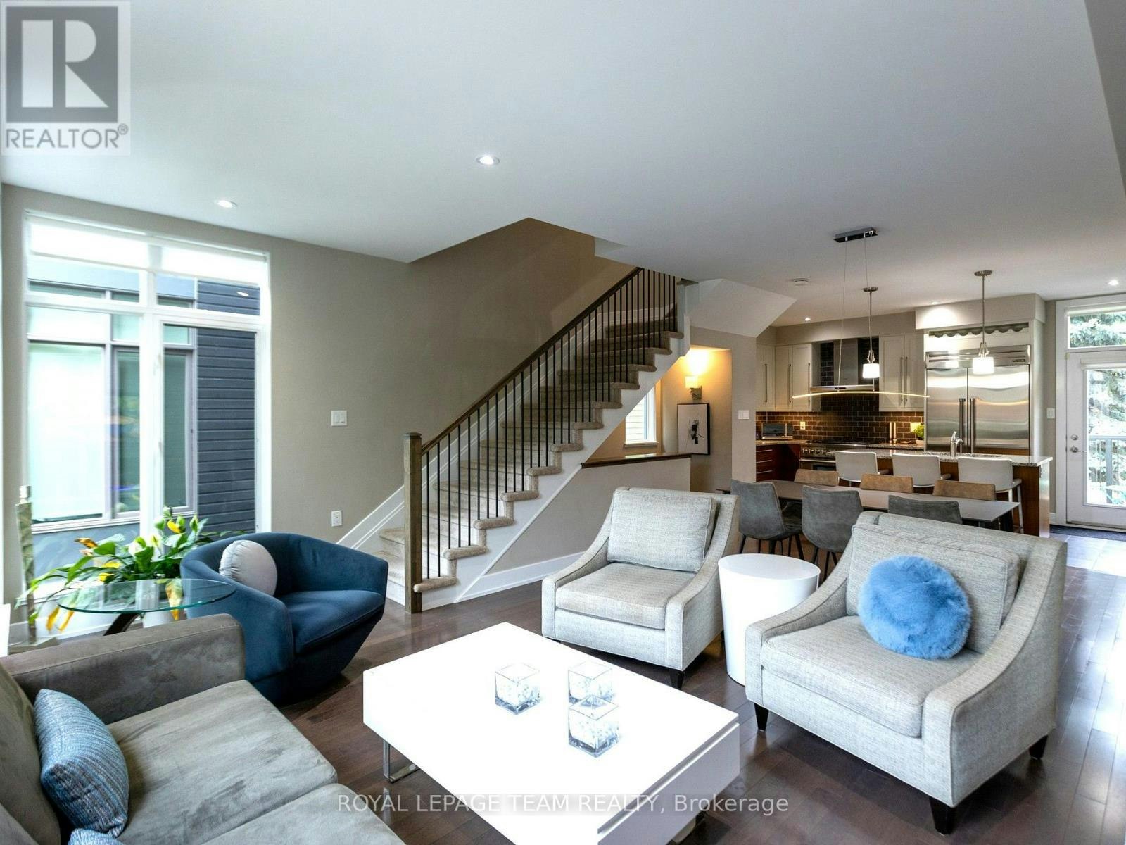 110 Greenfield Avenue, Ottawa, ON, K1S 5H7 - 7