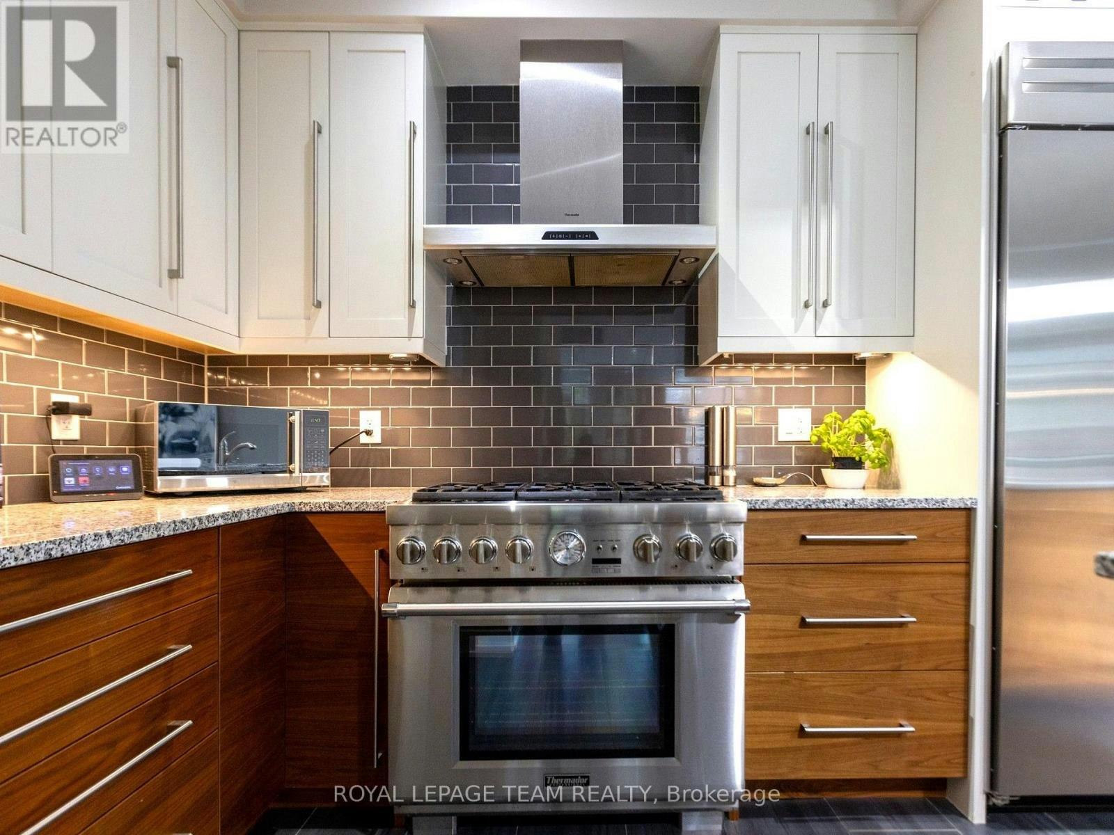 110 Greenfield Avenue, Ottawa, ON, K1S 5H7 - 15