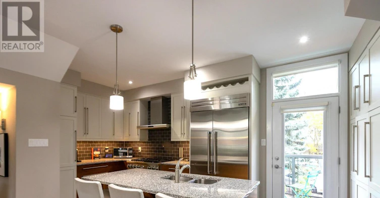110 Greenfield Avenue, Ottawa, ON, K1S 5H7 - 12