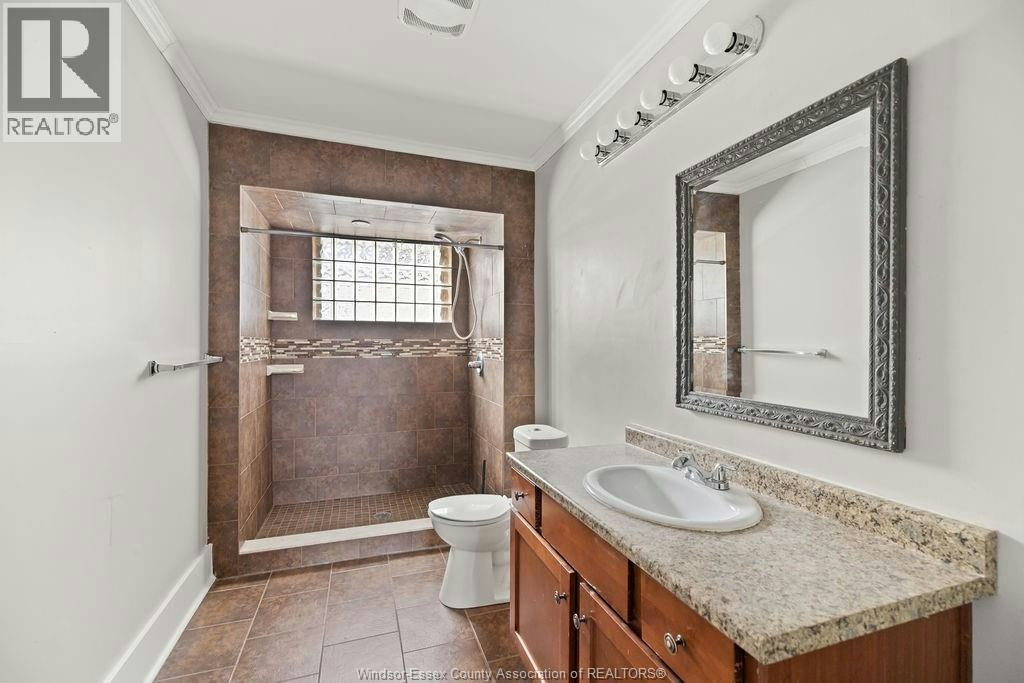 UPPER-1044 Parent Avenue, Windsor, ON, N9A 2E5 - 15