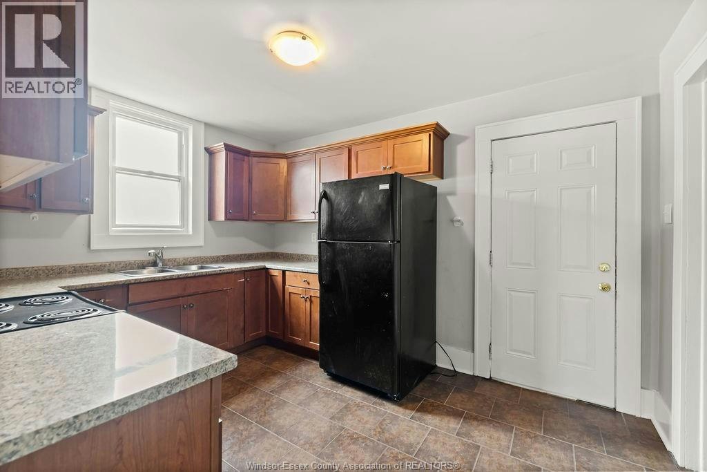 UPPER-1044 Parent Avenue, Windsor, ON, N9A 2E5 - 7