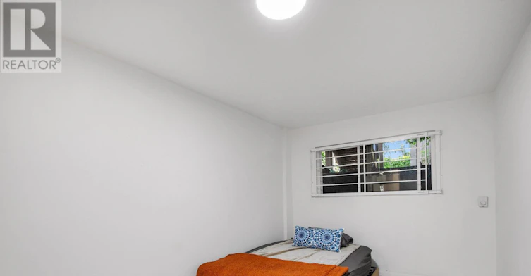 BSMT-137 Gerrard Street E, Toronto, ON, M5A 2E3 - 5