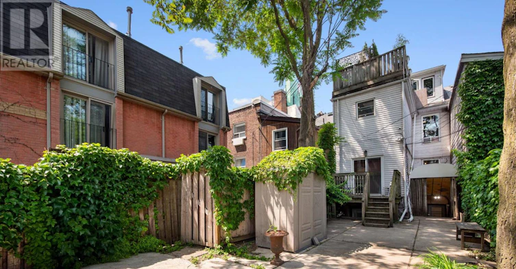 BSMT-137 Gerrard Street E, Toronto, ON, M5A 2E3 - 8